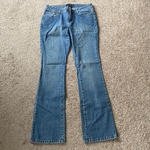 Willi Smith Size 4 Jeans inseam 30 inches